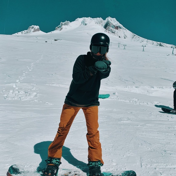 Meet your Posher, Justine - Picture 6 of 7